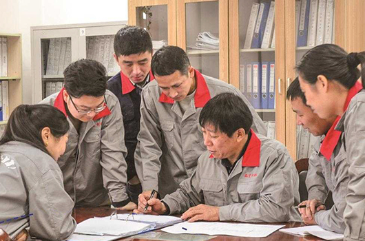 شرکت موتور ضد انفجار Pinxing Shanghai ، Ltd.